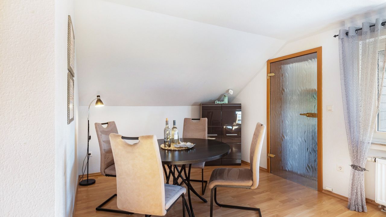 Photo, INSIDE, OUTSIDE Photo, INSIDE, OUTSIDE